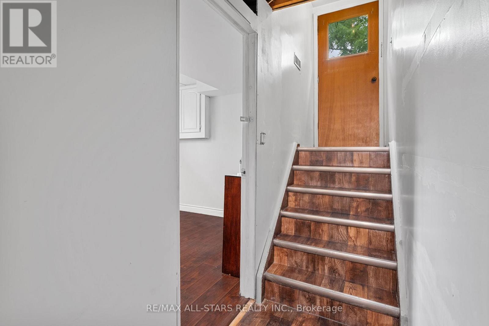 Photo 23 of 9921 Old Homestead Road, Georgina ON