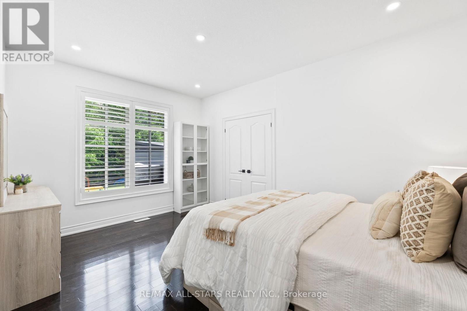 Photo 23 of 21 Country Club Crescent, Uxbridge ON
