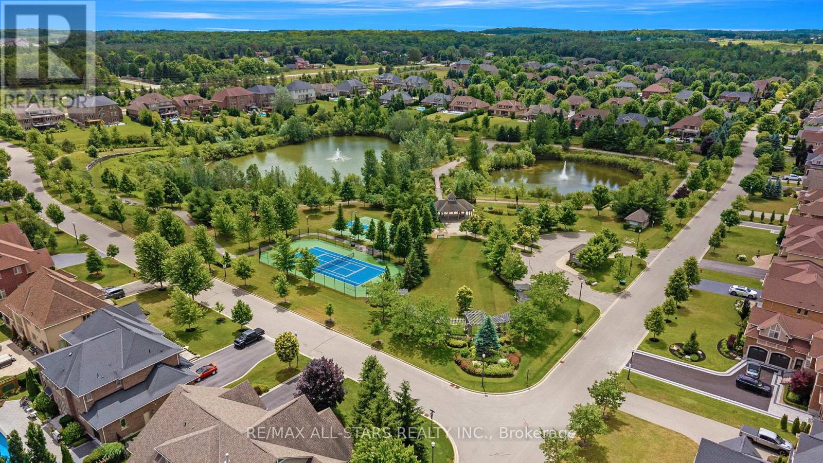 Photo 48 of 21 Country Club Crescent, Uxbridge ON