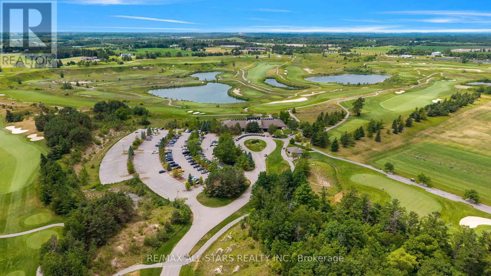 Photo 49 of 21 Country Club Crescent, Uxbridge ON