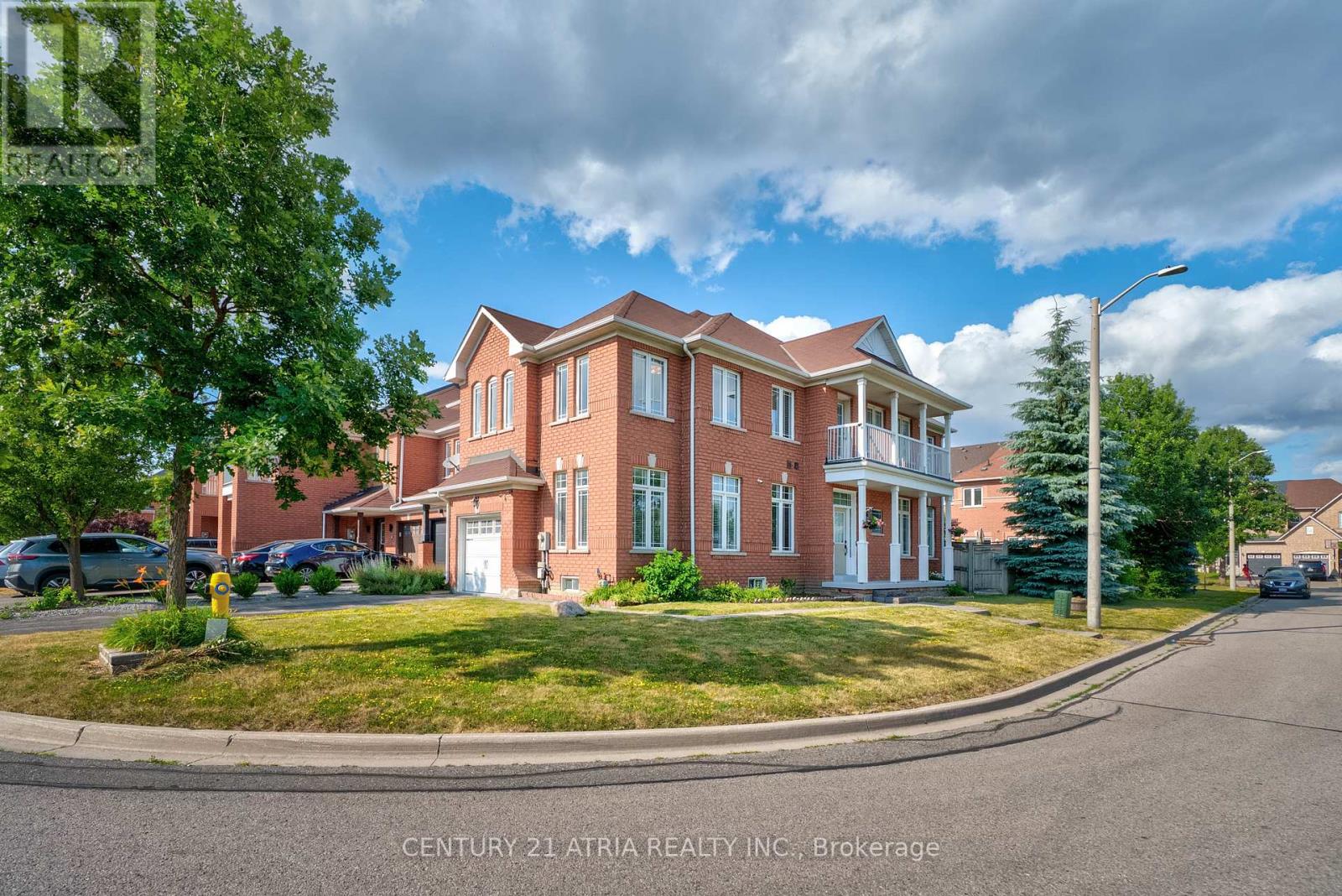 Single Family House for Sale in  DANIEL REAMAN CRESCENT Vaughan (Patterson) 