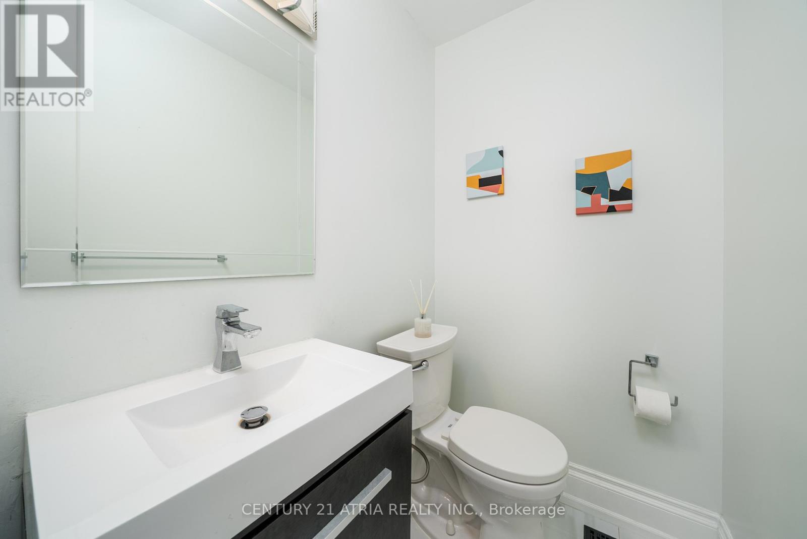 Single Family House for Sale in  DANIEL REAMAN CRESCENT Vaughan (Patterson) 