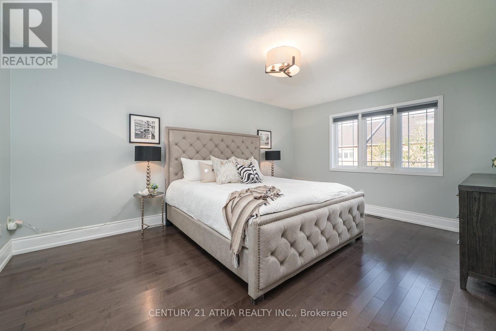Single Family House for Sale in  DANIEL REAMAN CRESCENT Vaughan (Patterson) 