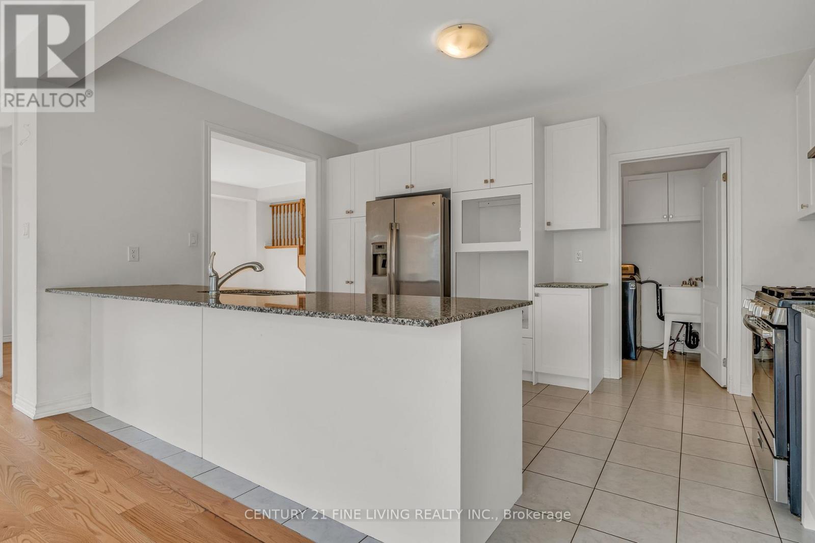 Photo 47 of 495 Queen Mary Drive, Brampton ON