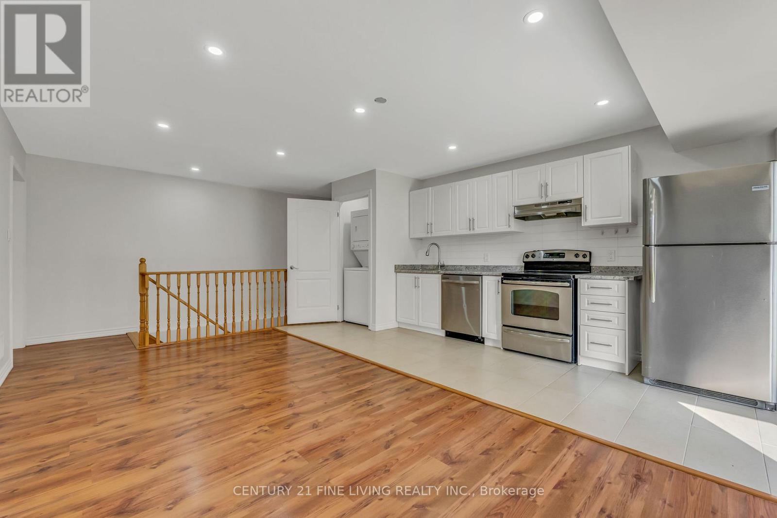 Photo 1 of 495 Queen Mary Drive, Brampton ON