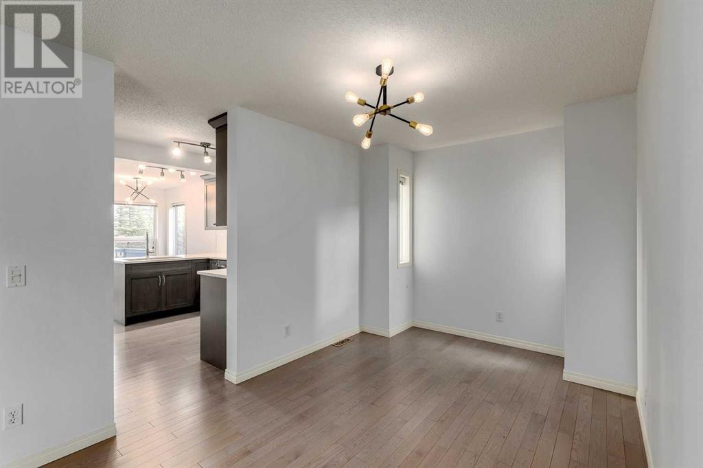 Single Family House for Sale in  Rocky Ridge Circle NW Rocky Ridge Calgary 