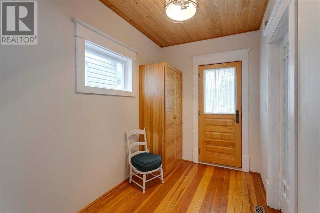 Single Family House for Sale in   Avenue NW Sunnyside Calgary 
