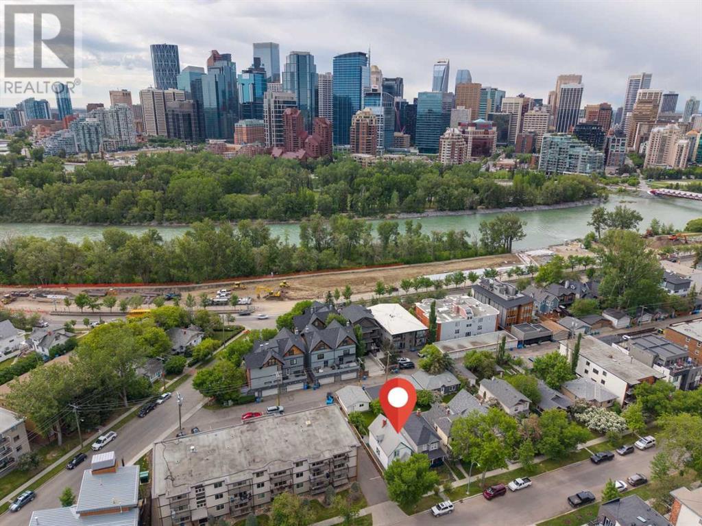 Single Family House for Sale in   Avenue NW Sunnyside Calgary 