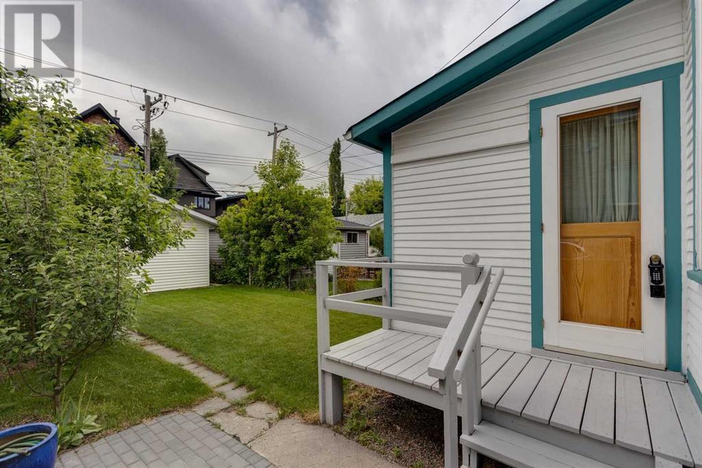 Single Family House for Sale in   Avenue NW Sunnyside Calgary 