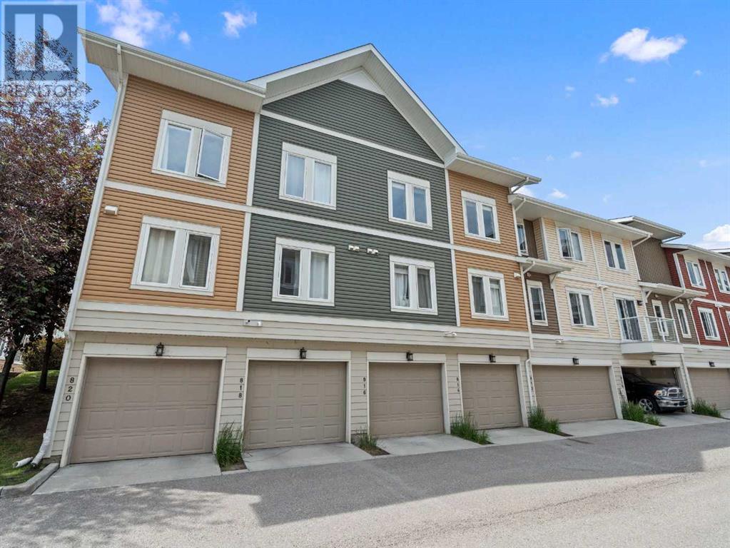Single Family House Bungalow for Sale in  Auburn Bay Square SE Auburn Bay Calgary 