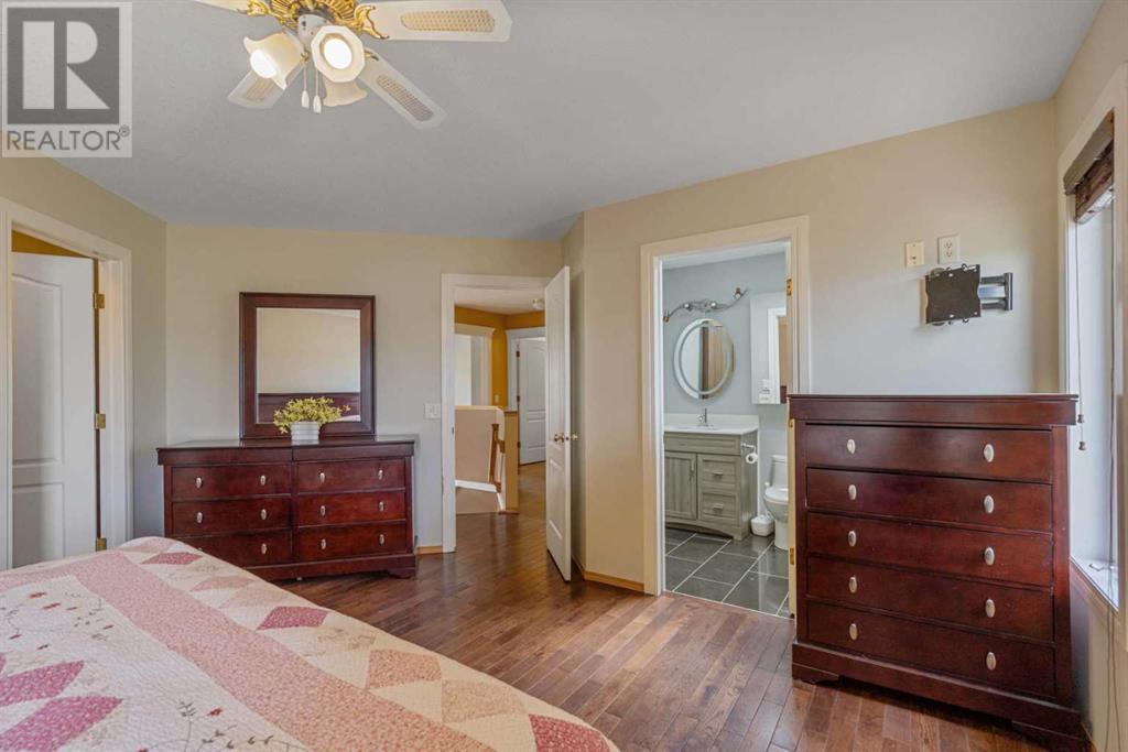 Single Family House for Sale in  Panorama Hills Close NW Panorama Hills Calgary 