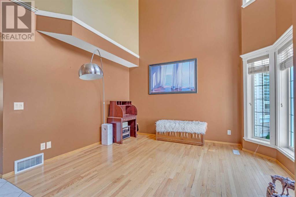 Single Family House for Sale in  Panorama Hills Close NW Panorama Hills Calgary 