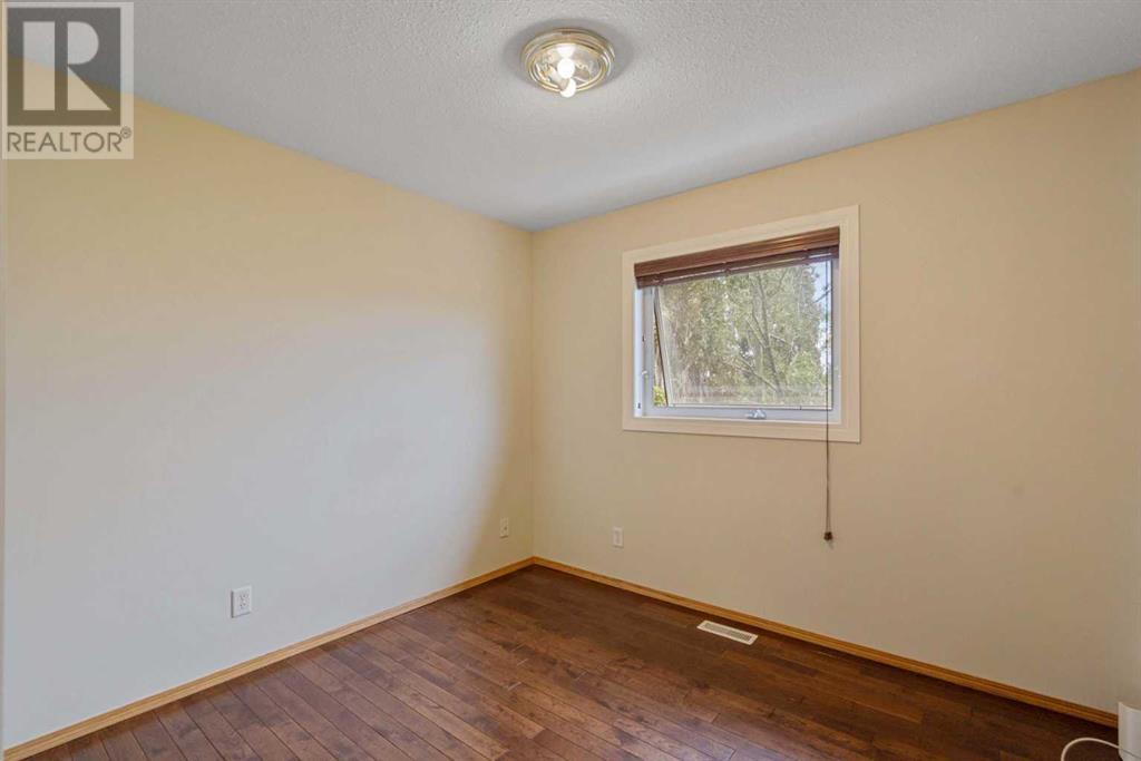Single Family House for Sale in  Panorama Hills Close NW Panorama Hills Calgary 