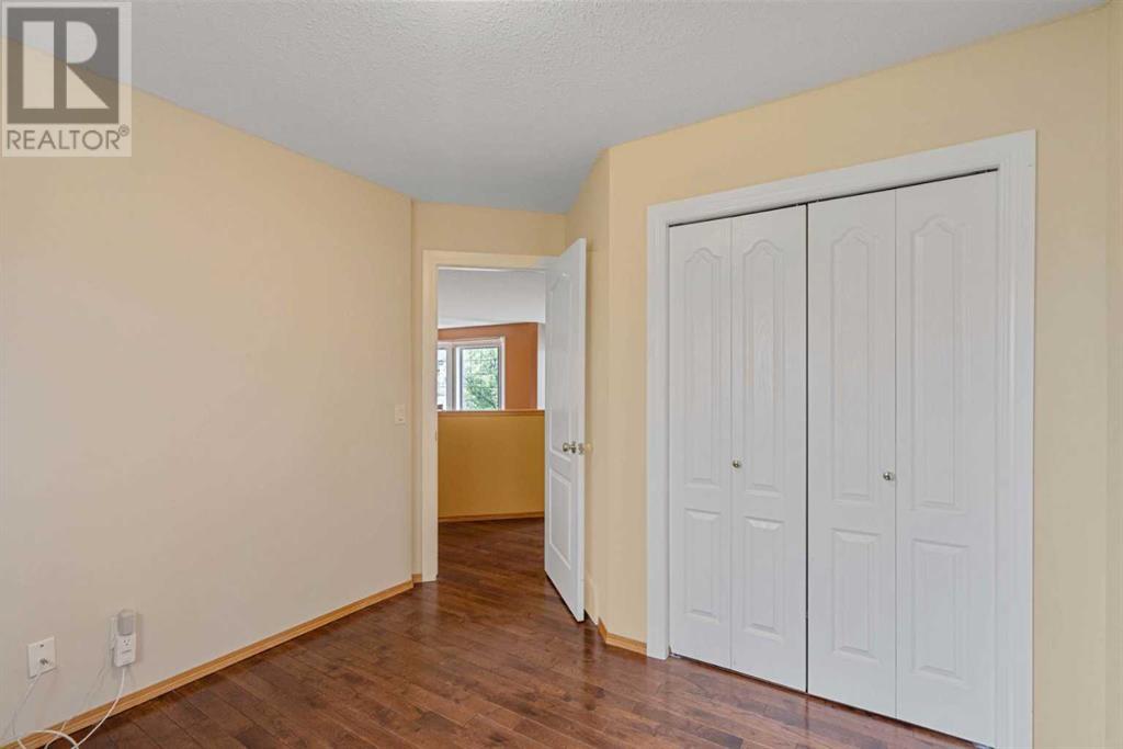 Single Family House for Sale in  Panorama Hills Close NW Panorama Hills Calgary 