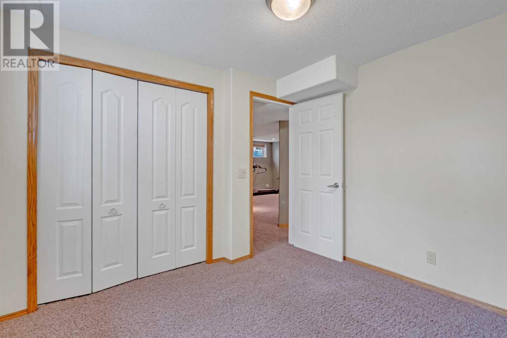 Single Family House for Sale in  Panorama Hills Close NW Panorama Hills Calgary 