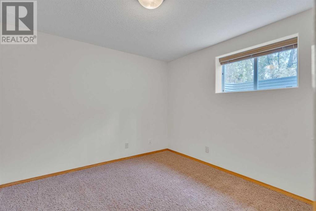 Single Family House for Sale in  Panorama Hills Close NW Panorama Hills Calgary 