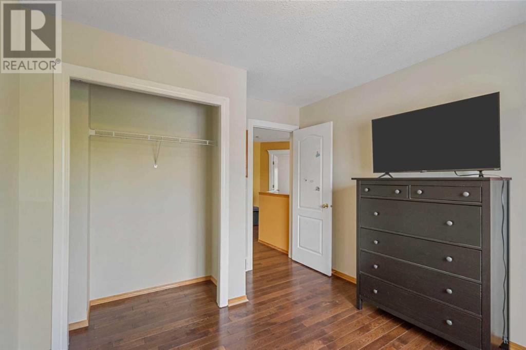Single Family House for Sale in  Panorama Hills Close NW Panorama Hills Calgary 