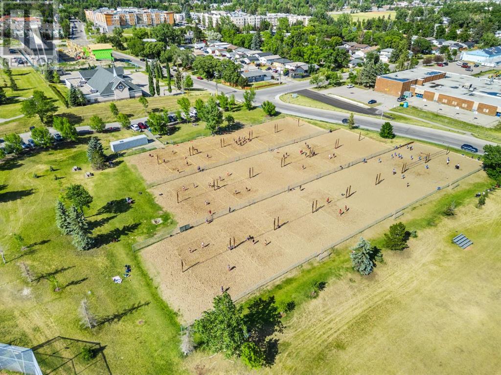 Single Family House for Sale in   Valleyview Park SE Dover Calgary 