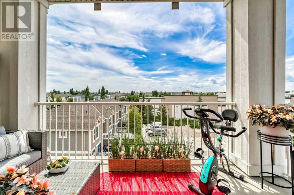 Single Family House for Sale in   Cranberry Park SE Cranston Calgary 