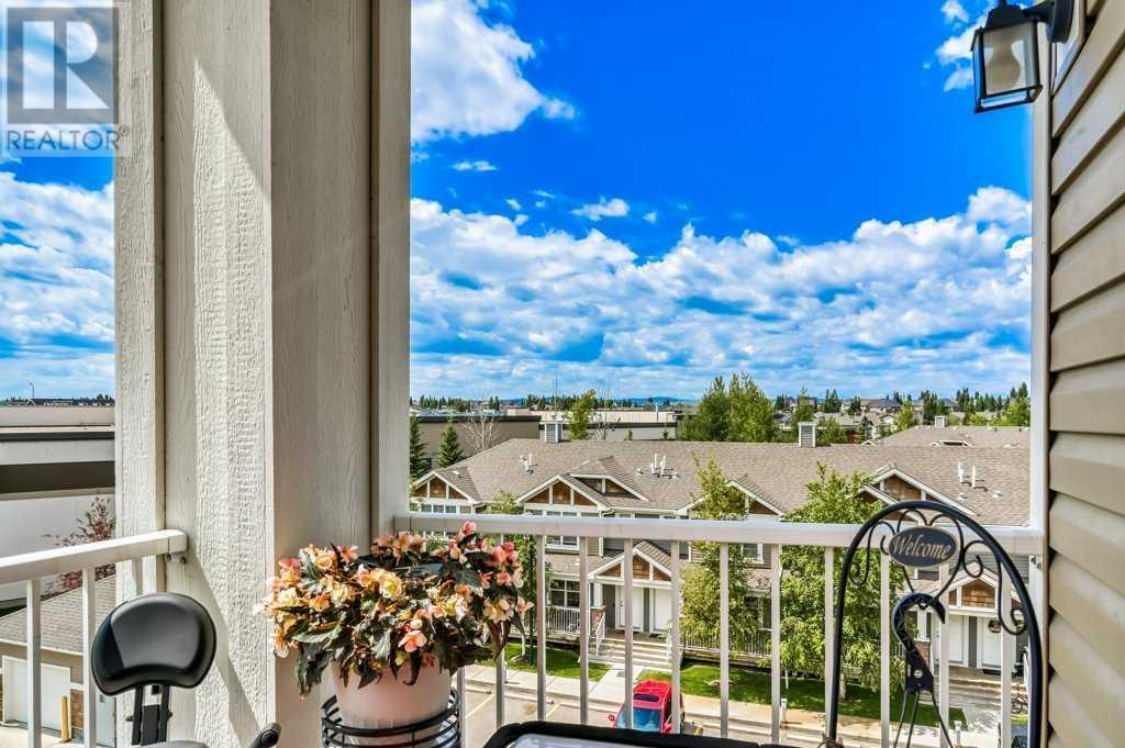 Single Family House for Sale in   Cranberry Park SE Cranston Calgary 
