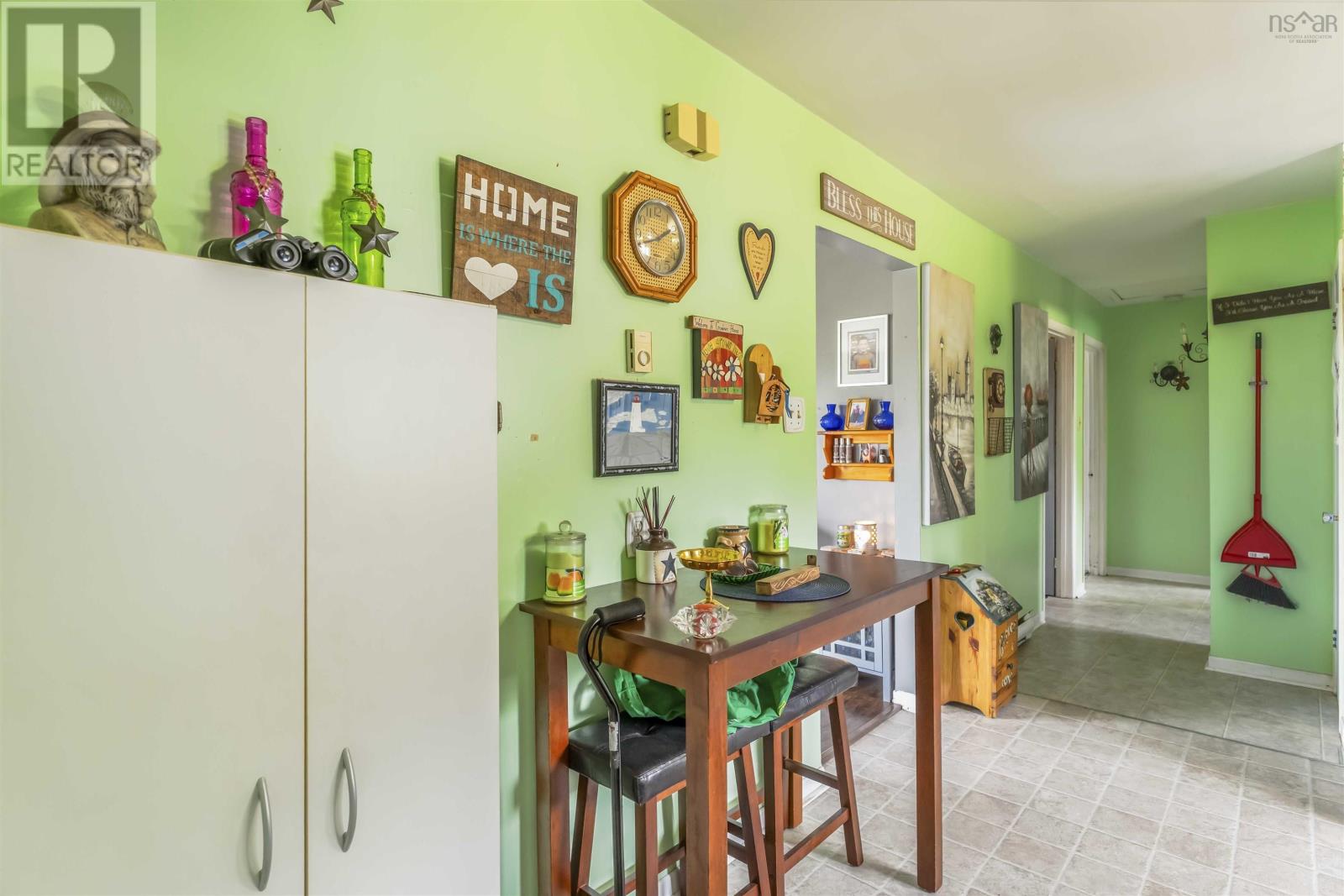 Single Family House Bungalow for Sale in  Garnet Oliver Drive Mount Pleasant 