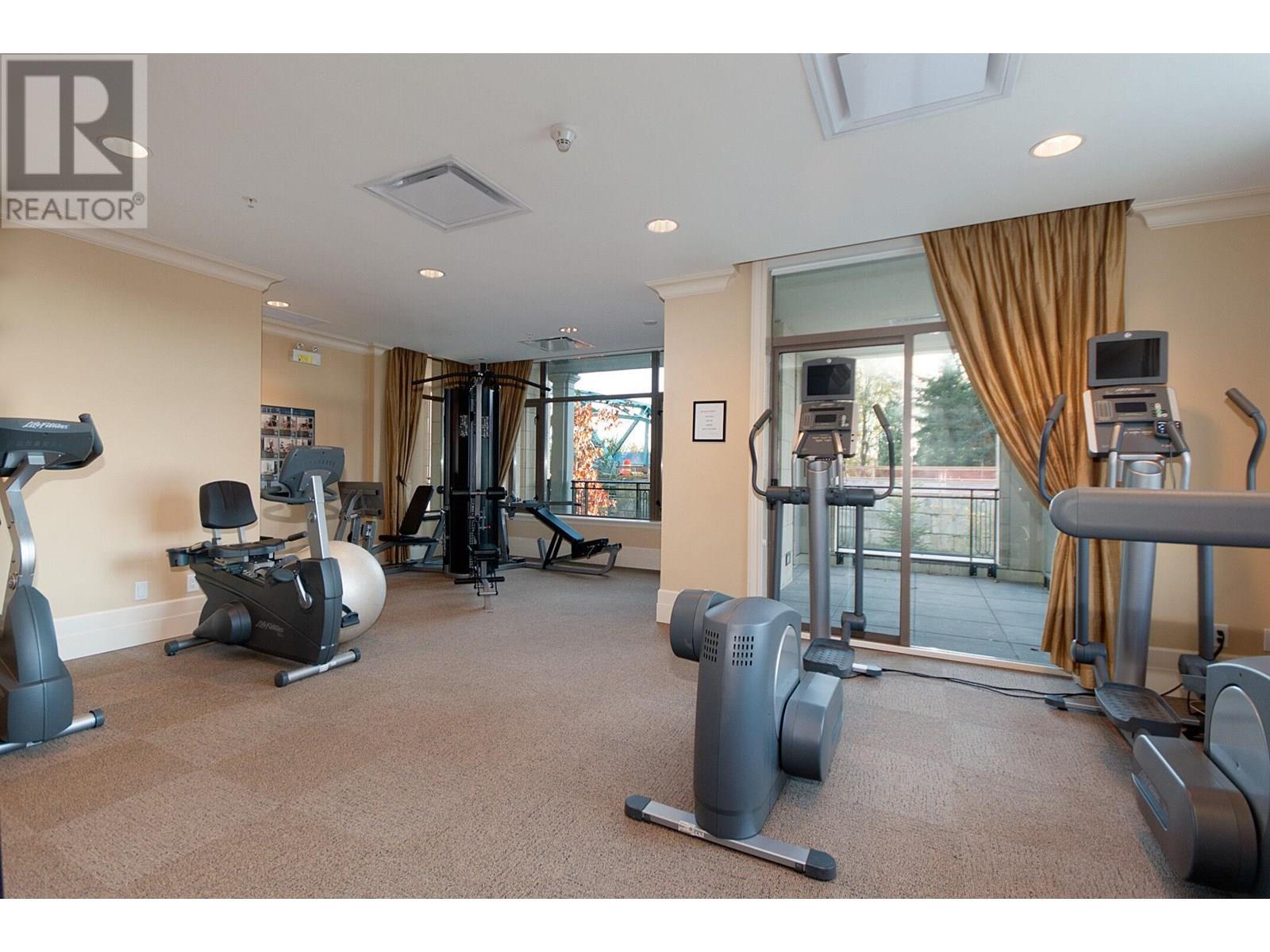 300 533 WATERS EDGE CRESCENT, West Vancouver