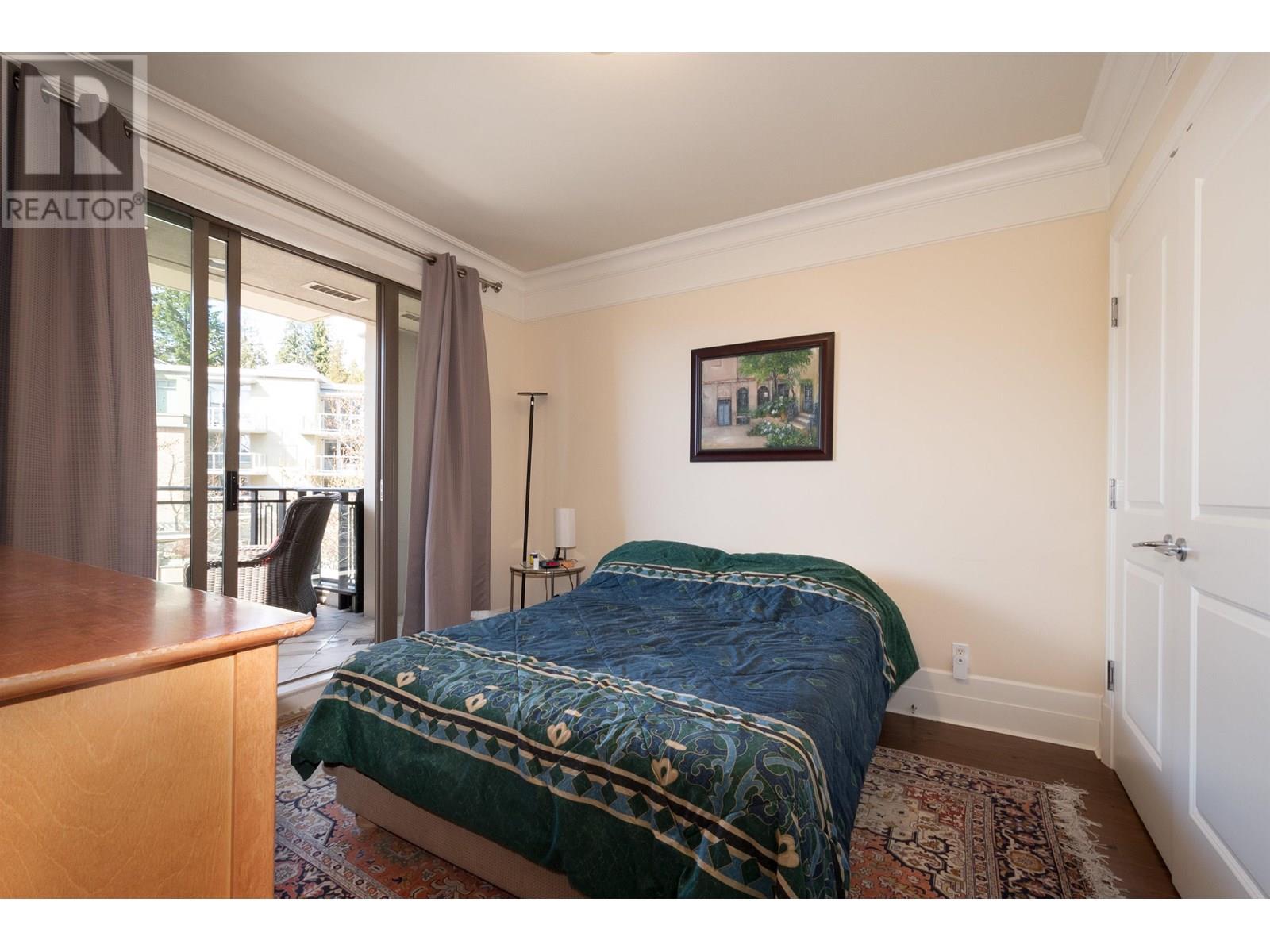 300 533 WATERS EDGE CRESCENT, West Vancouver