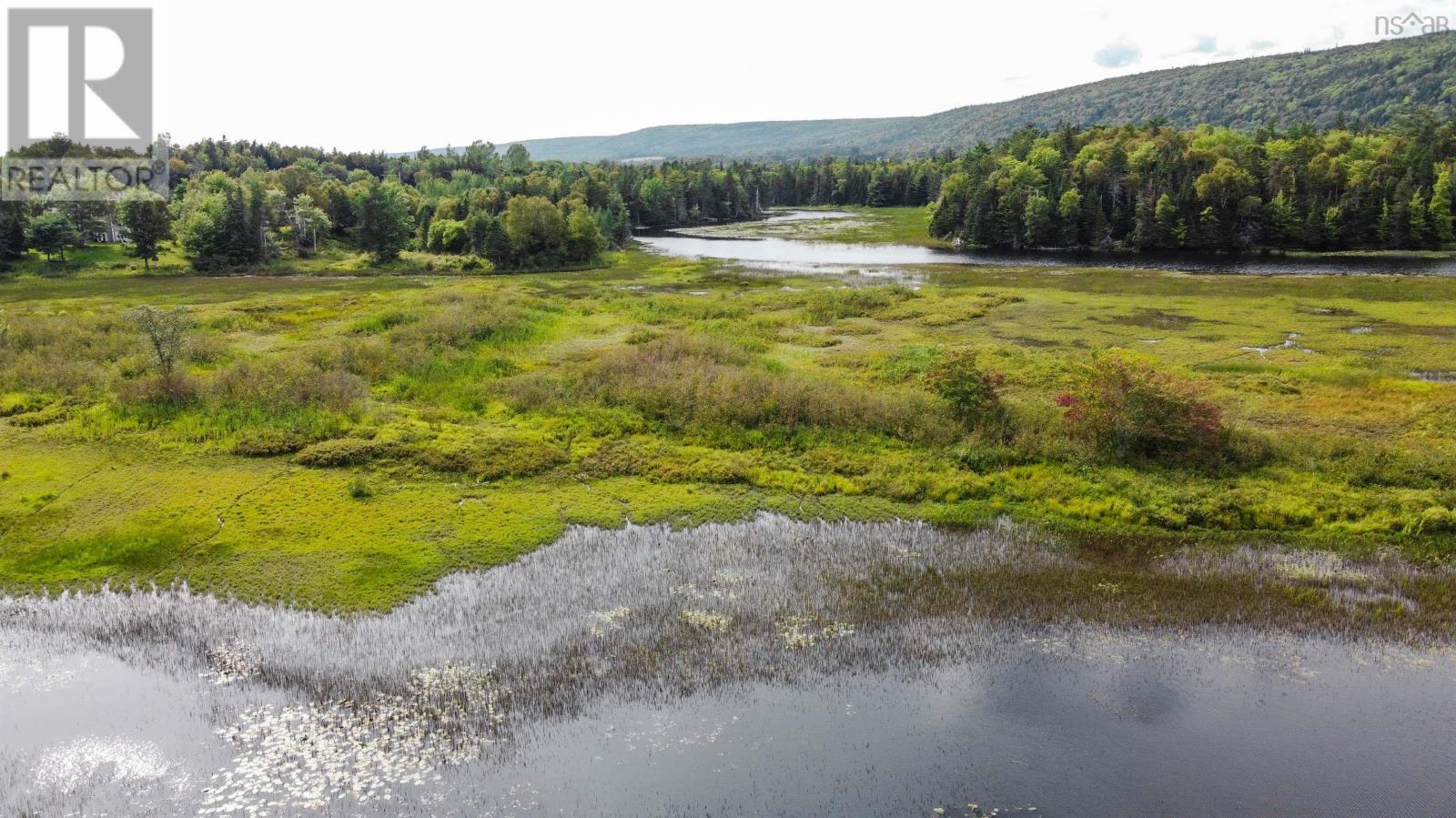 Property 19 of 19 of 2002-2 Kings Road