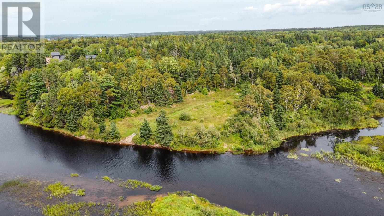 Property 4 of 19 of 2002-2 Kings Road