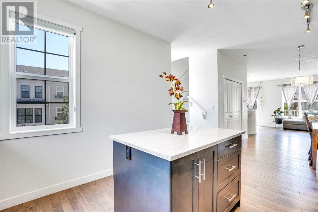 Single Family House for Sale in  Nolanfield Villas NW Nolan Hill Calgary 