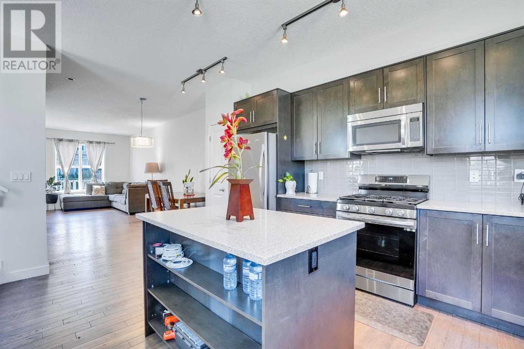 Single Family House for Sale in  Nolanfield Villas NW Nolan Hill Calgary 