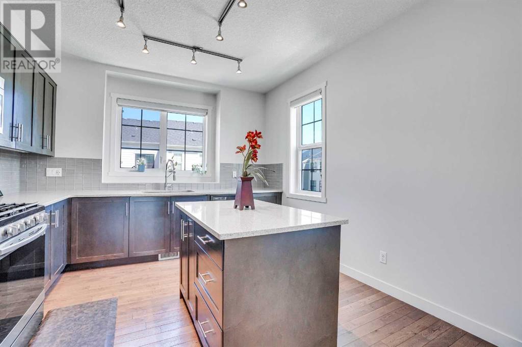 Single Family House for Sale in  Nolanfield Villas NW Nolan Hill Calgary 