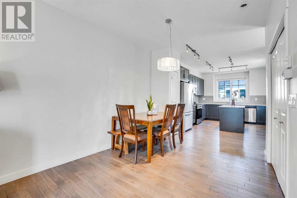 Single Family House for Sale in  Nolanfield Villas NW Nolan Hill Calgary 