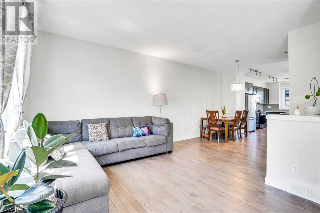 Single Family House for Sale in  Nolanfield Villas NW Nolan Hill Calgary 