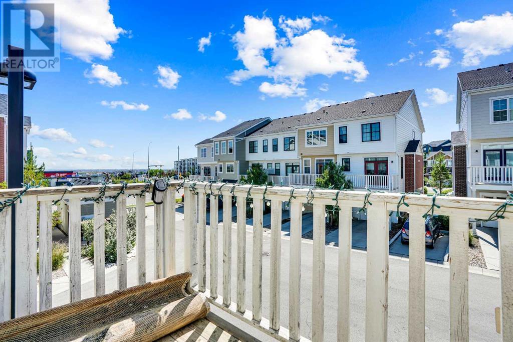 Single Family House for Sale in  Nolanfield Villas NW Nolan Hill Calgary 