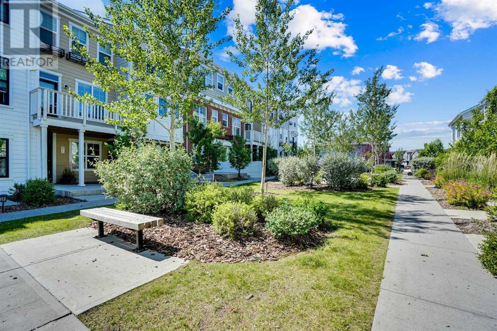 Single Family House for Sale in  Nolanfield Villas NW Nolan Hill Calgary 