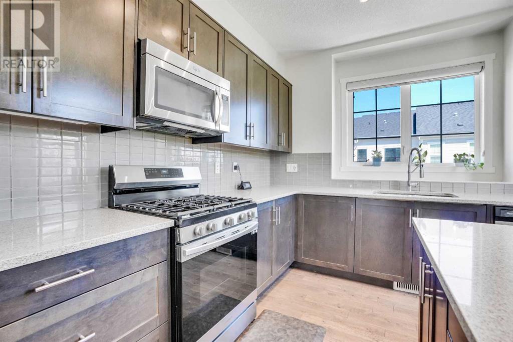 Single Family House for Sale in  Nolanfield Villas NW Nolan Hill Calgary 