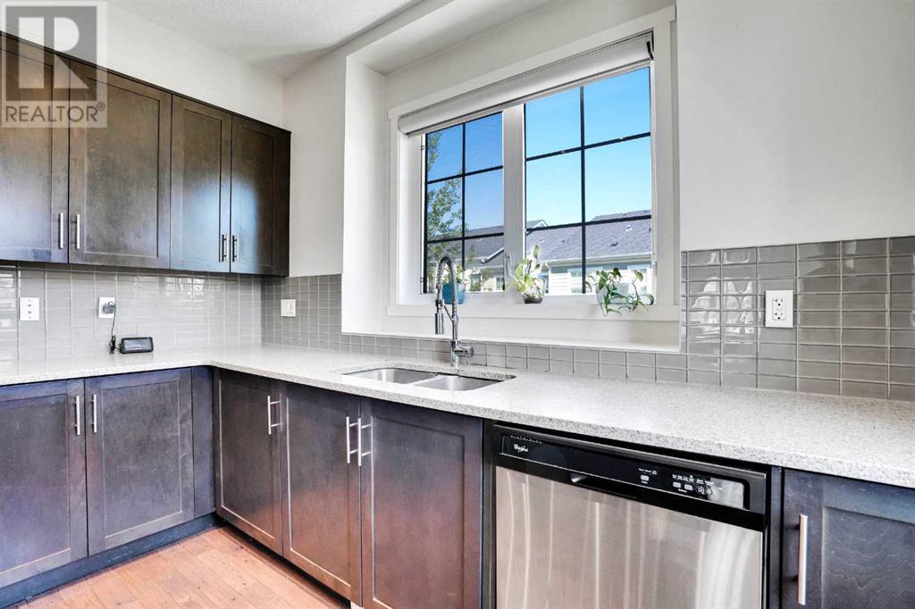 Single Family House for Sale in  Nolanfield Villas NW Nolan Hill Calgary 