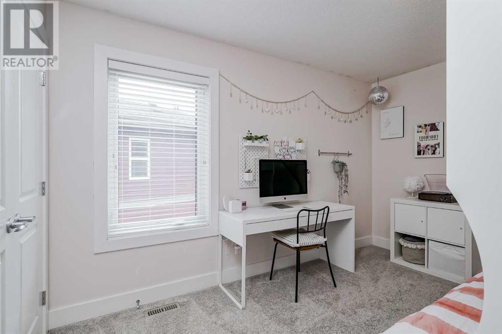 Single Family House for Sale in  Marquis Point SE Mahogany Calgary 