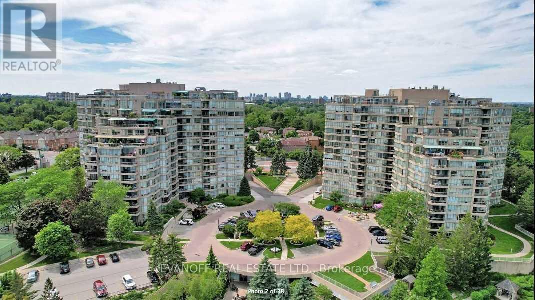 Photo 25 of 832 10 Guildwood Parkway, Toronto ON