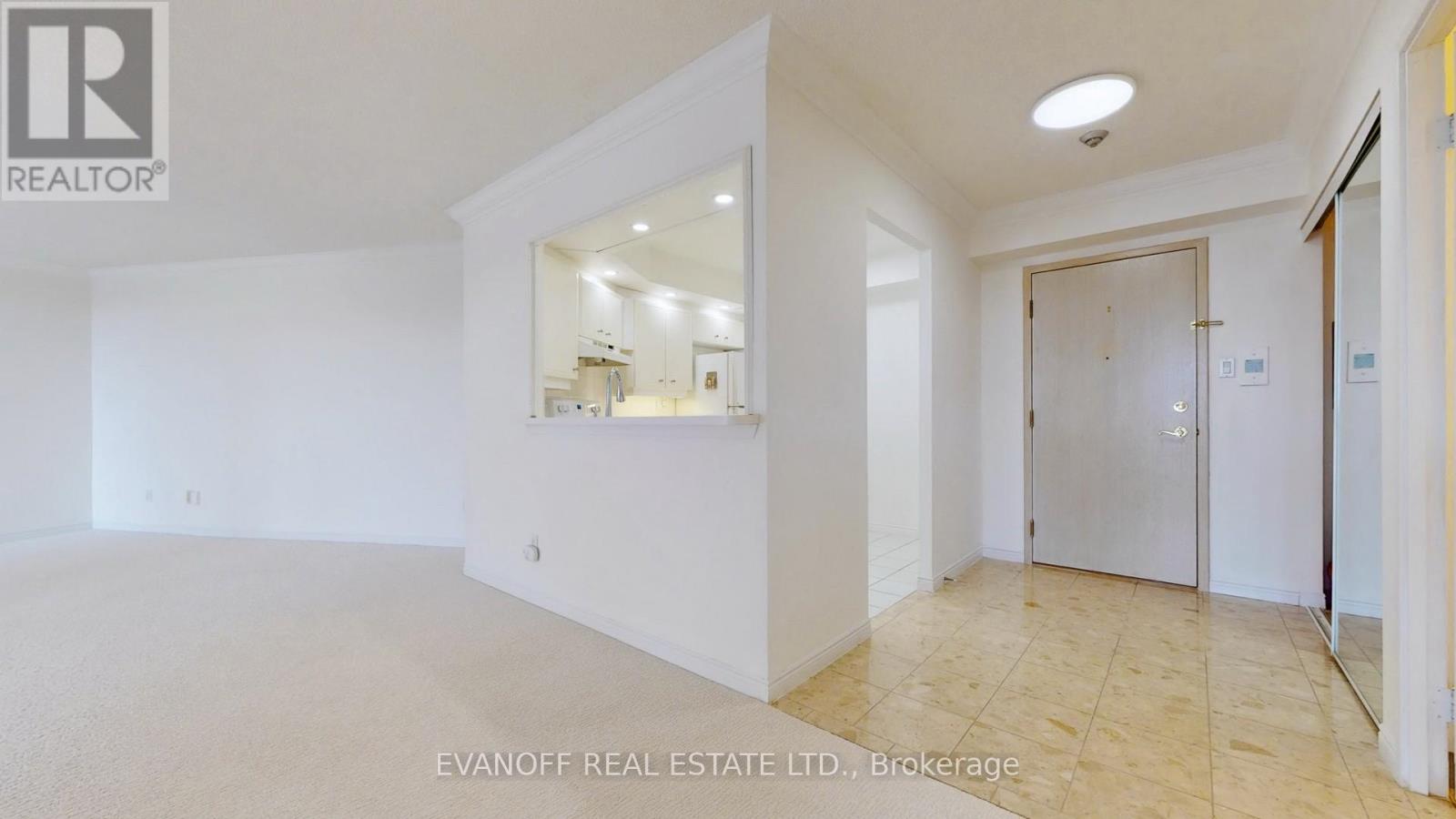 Photo 7 of 832 10 Guildwood Parkway, Toronto ON