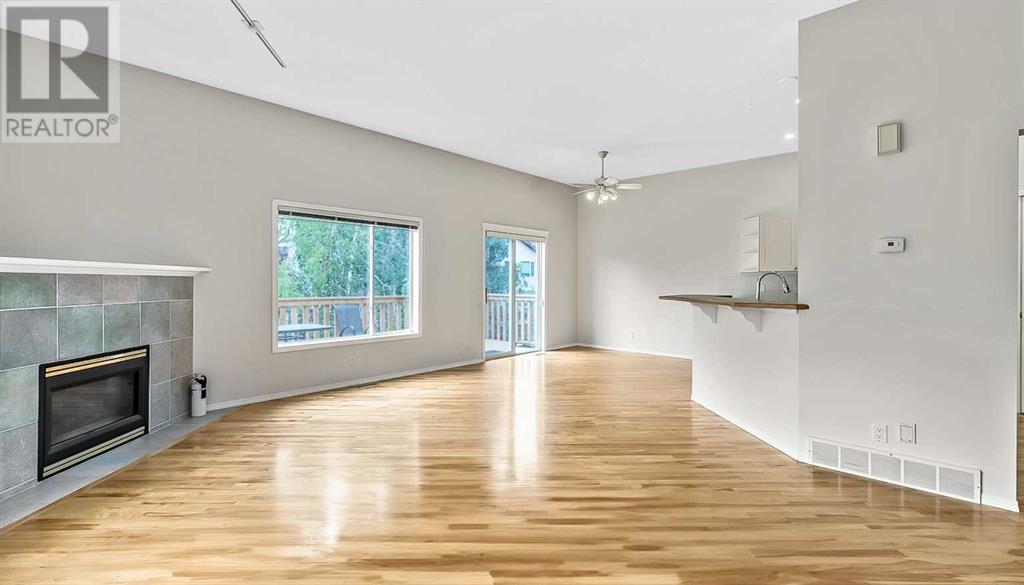 Single Family House for Sale in  Somerside Park SW Somerset Calgary 