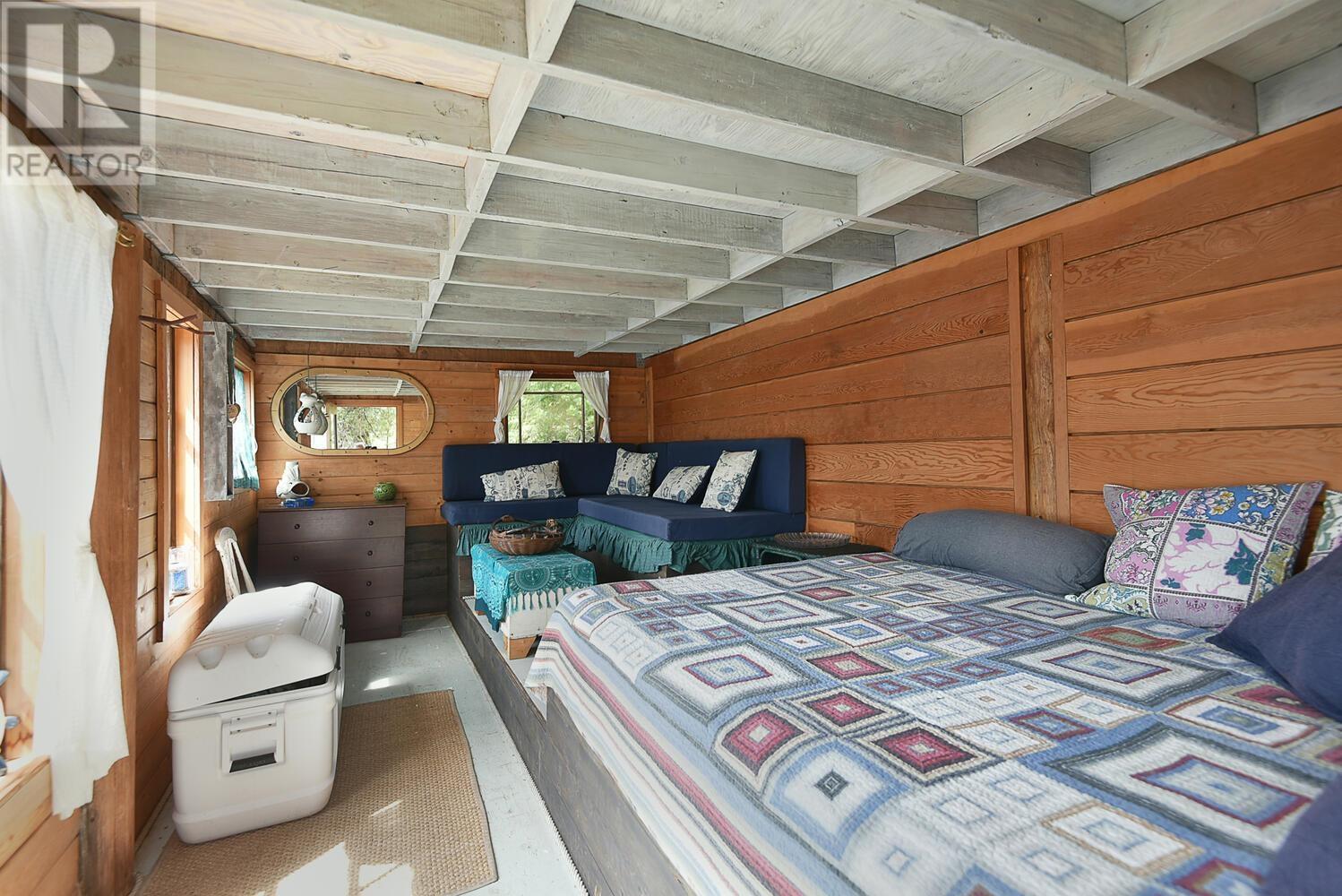 DL 6692 WEST LAKE, Nelson Island