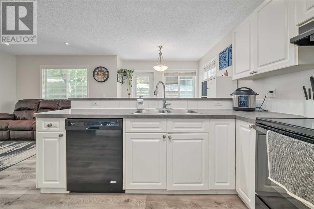 Single Family House for Sale in  Hidden Creek Rise NW Hidden Valley Calgary 
