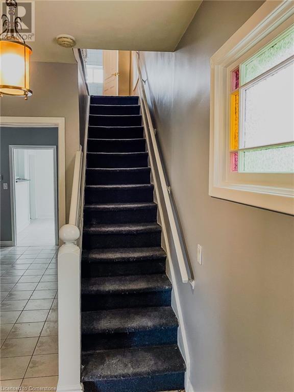 Photo 6 of 509 Colborne Street, Brantford ON