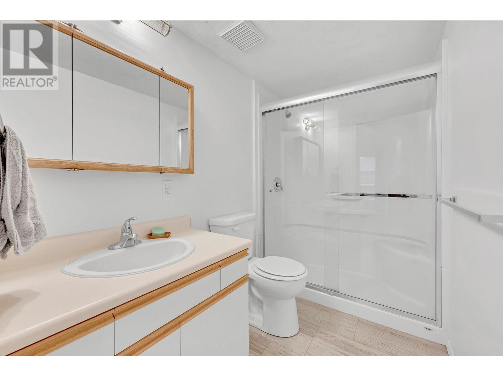 104 703 Granville Avenue, Enderby
