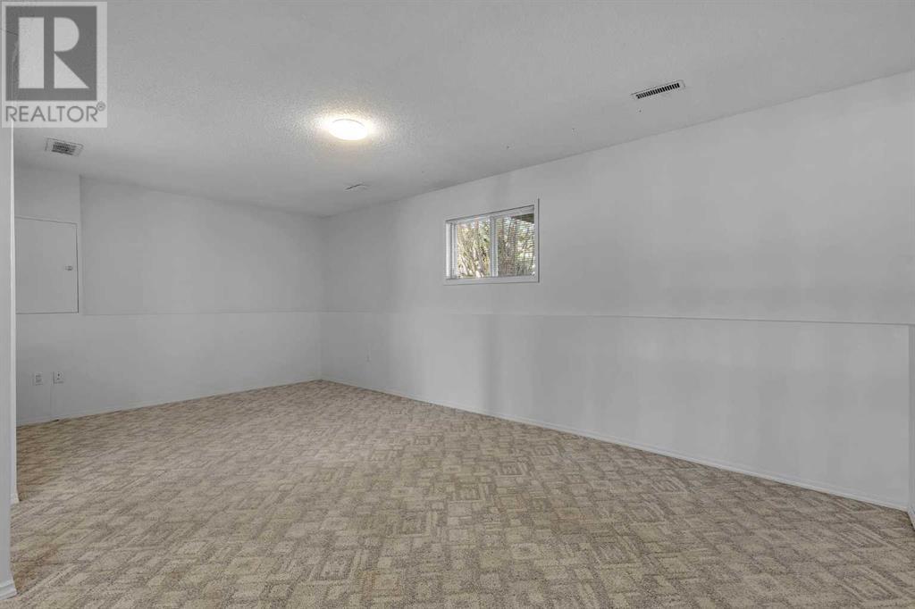 185 Coventry Place NE, Calgary, Alberta