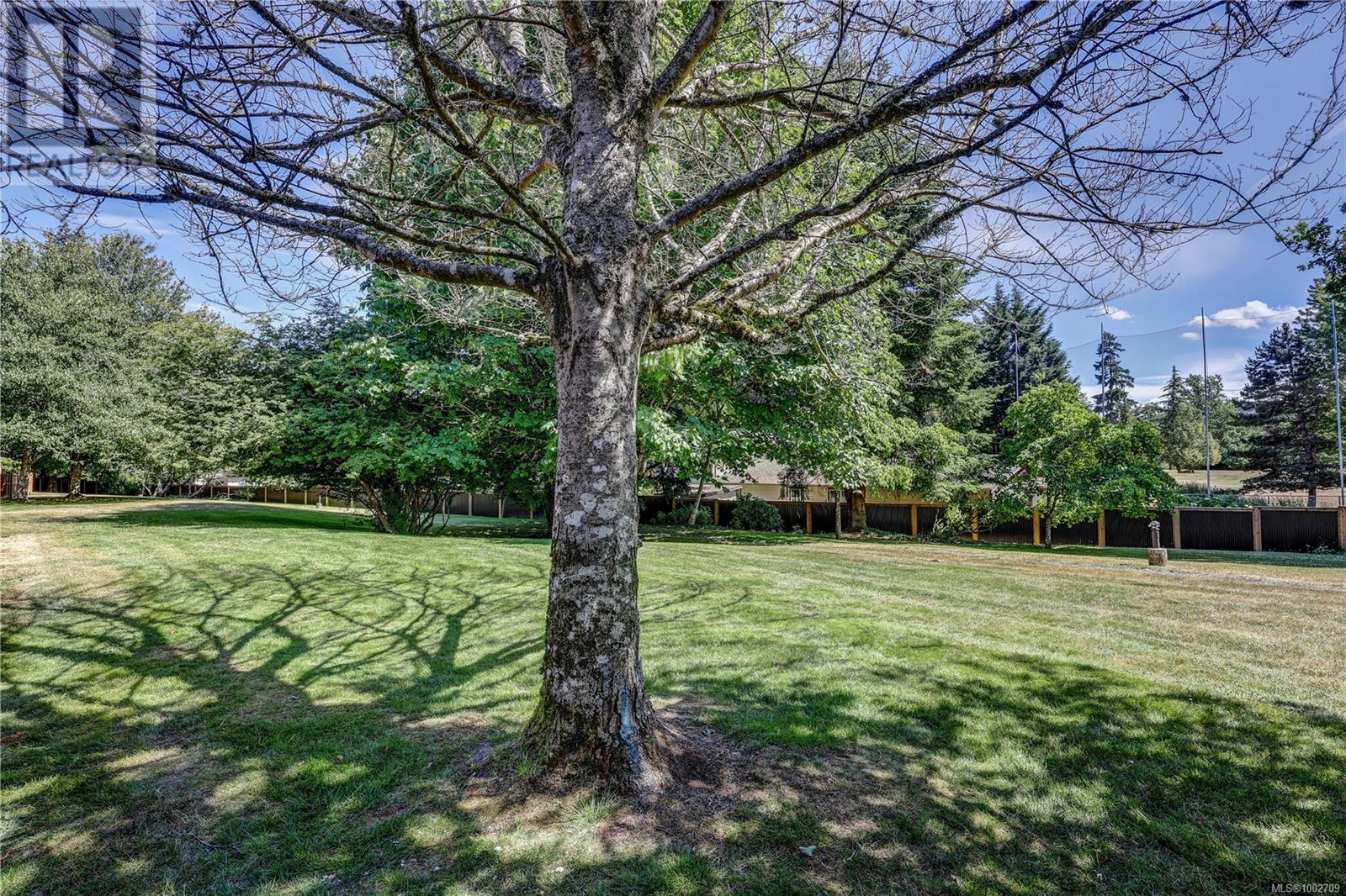 Photo 25 of 1621 Creekside Dr, Nanaimo BC