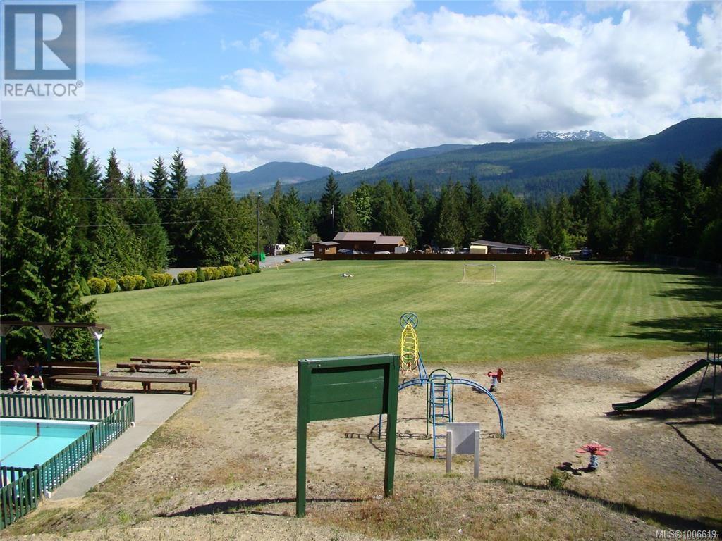Photo 34 of C 8 2650 Turnbull Rd, Qualicum Beach BC