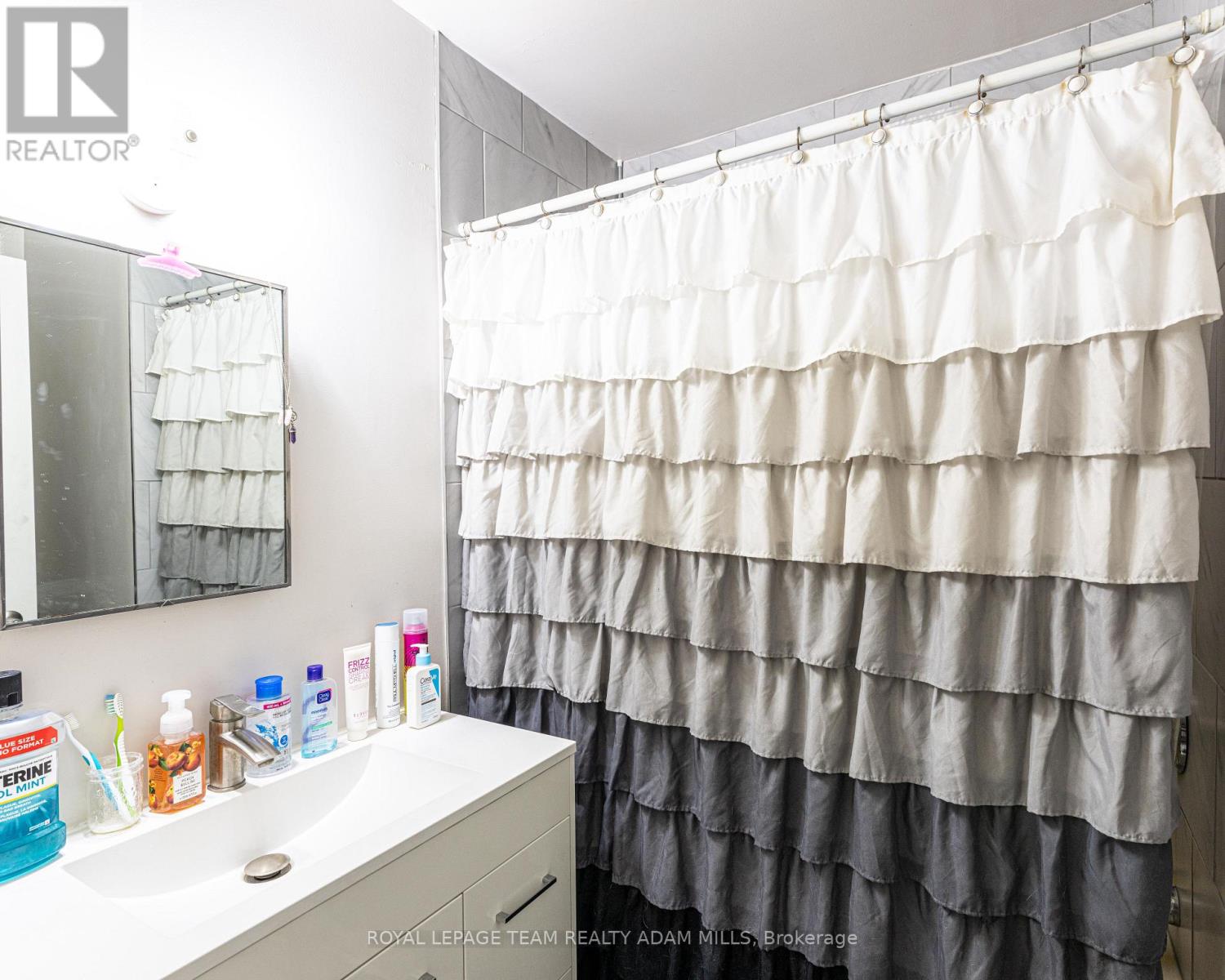 Photo 27 of 6607 6613 Fourth Line Road, Ottawa ON